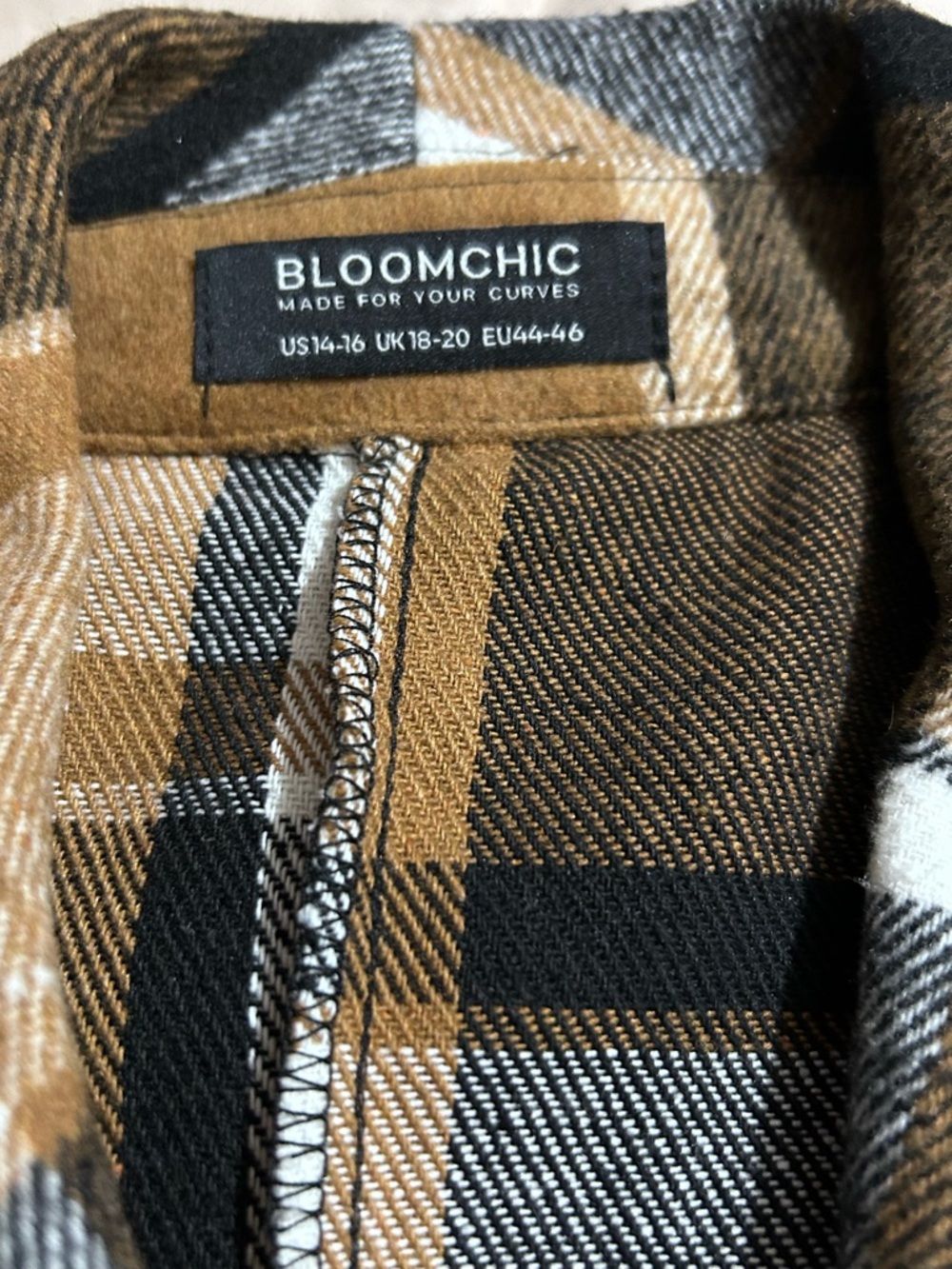 Bloomchic Plus 14-16 Plaid Belted Shawl Collar Cardigan Brown/Black/Cream NWOT - Picture 9 of 15